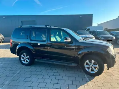Nissan Pathfinder 2008 - 16900 EUR, 345798 km - AUTO.MOTO.pt - 345798km - foto 7 de 15
