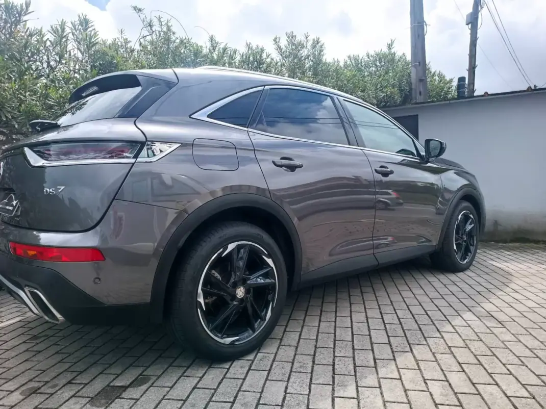 DS DS7 2020 - 24500 EUR, 144000 km - AUTO.MOTO.pt - 144000km - foto 6 de 24