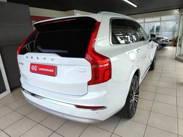 Volvo XC 90 2021 - 49950 EUR, 70500 km - AUTO.MOTO.pt - 70500km - foto 11 de 41