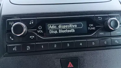 Ford Transit Connect 2018 - 12300 EUR, 207321 km - AUTO.MOTO.pt - 207321km - foto 16 de 21