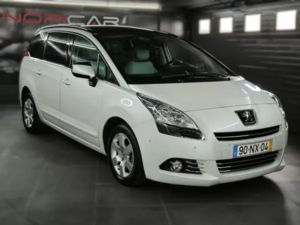 Peugeot 5008 2013 - 10950 EUR, 159800 km - AUTO.MOTO.pt - 159800km - foto 4 de 62