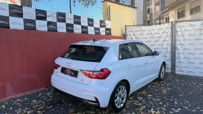 Audi A1 Sportback 2022 - 17400 EUR, 87800 km - AUTO.MOTO.pt - 87800km - foto 7 de 13