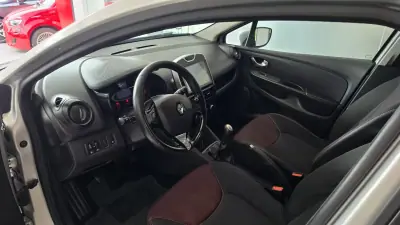 Renault Clio 2016 - 7500 EUR, 216179 km - foto 6 de 48