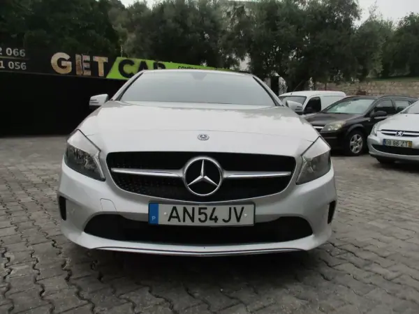 Mercedes-Benz A 180 CDI (BlueEFFICIENCY) Urban 2017 Diesel — 190 000 km Mercedes-Benz A 180 CDI (BlueEFFICIENCY) Urban 2017 Diesel