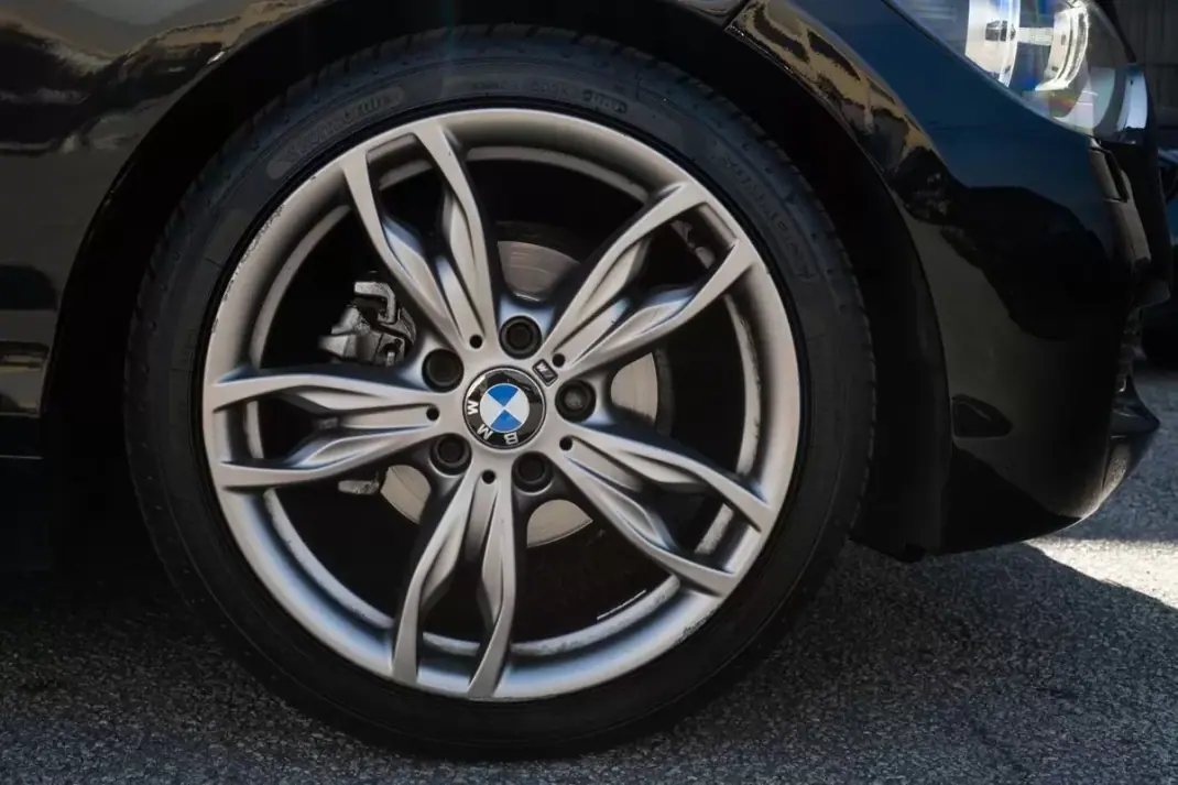 BMW 118 2012 - 15999 EUR, 190404 km - AUTO.MOTO.pt - 190404km - foto 4 de 21
