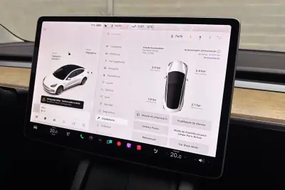 Tesla Model 3 2021 - 25450 EUR, 58710 km - AUTO.MOTO.pt - 58710km - foto 43 de 56