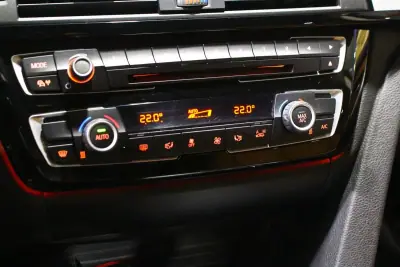 BMW 418 Gran Coupé 2019 - 24400 EUR, 174728 km - AUTO.MOTO.pt - 174728km - foto 38 de 42