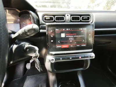 Citroën C3 2022 - 14500 EUR, 62865 km - AUTO.MOTO.pt - 62865km - foto 7 de 12