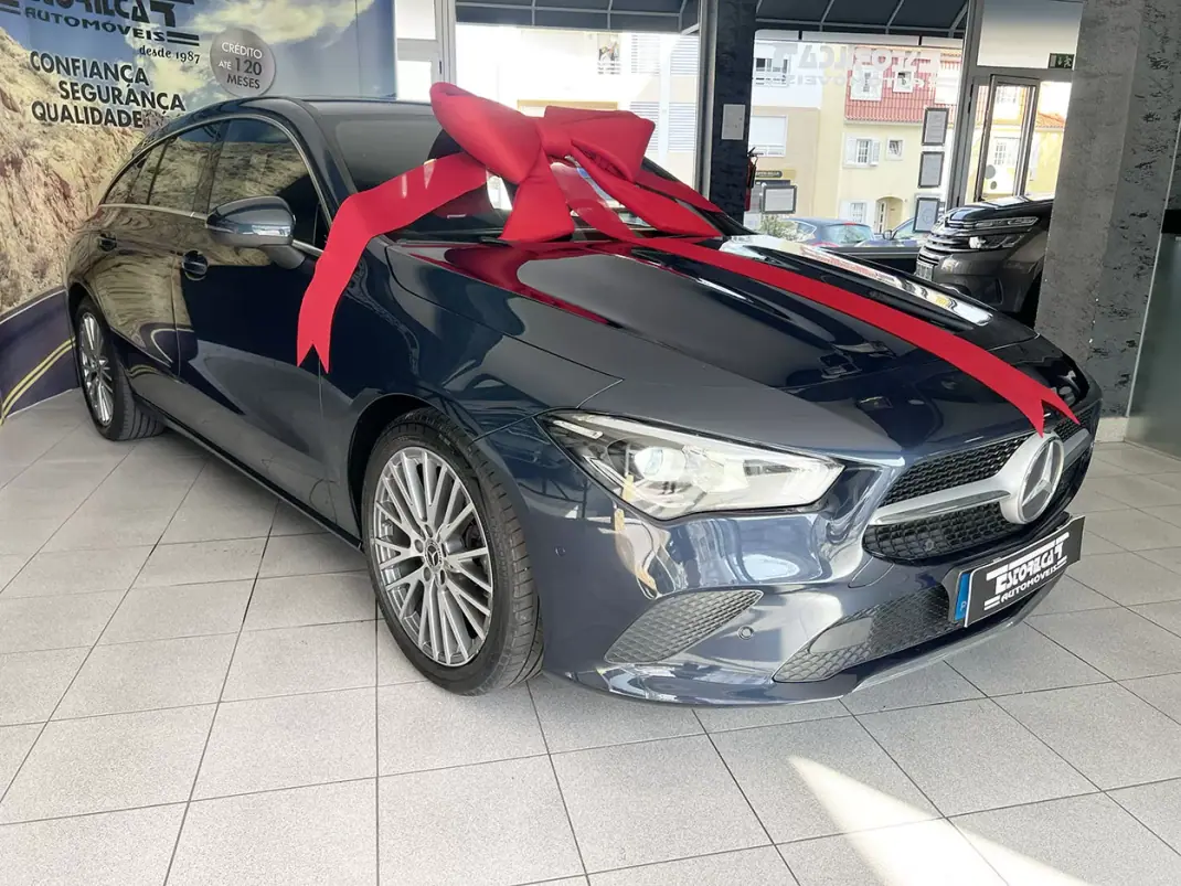 Mercedes-Benz CLA 180 2020 - 24800 EUR, 113371 km - 113371km - foto 2 de 25