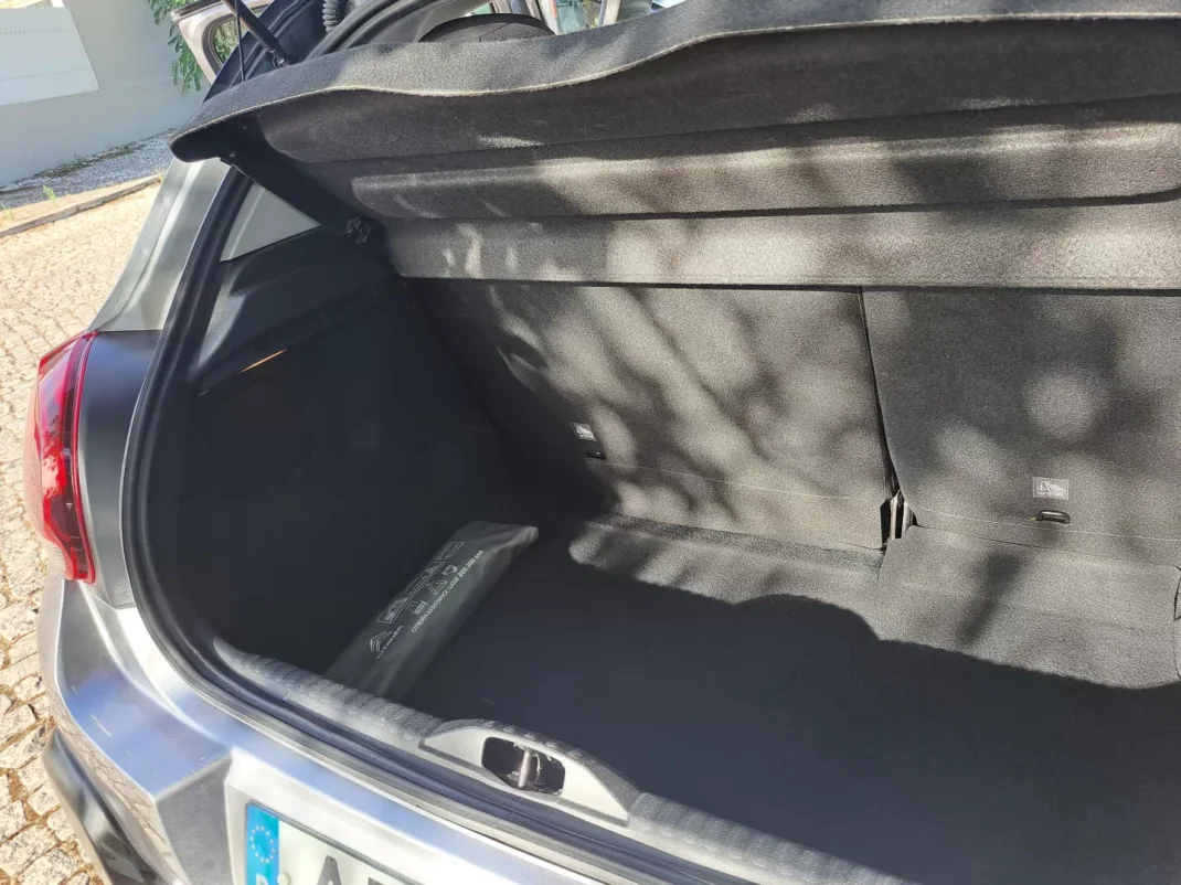 Citroën C3 2022 - 12990 EUR, 51629 km - AUTO.MOTO.pt - 51629km - foto 21 de 28