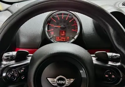 MINI Paceman 2013 - 15950 EUR, 182771 km - 182771km - foto 27 de 30