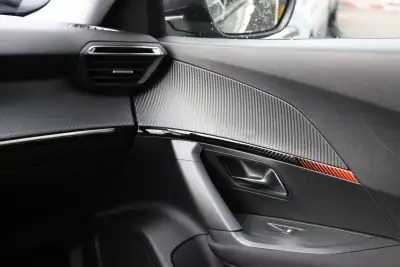 Peugeot 2008 2021 - 18700 EUR, 48176 km - AUTO.MOTO.pt - 48176km - foto 9 de 32