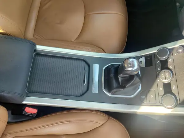 Land Rover Range Rover Evoque 2019 - 20900 EUR, 150000 km - AUTO.MOTO.pt - 150000km - foto 20 de 23