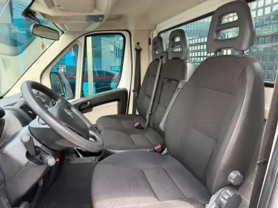 Citroën Jumper caixa aberta 2018 - 19900 EUR, 131000 km - AUTO.MOTO.pt - 131000km - foto 10 de 10
