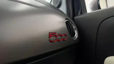 Fiat 500 2018 - 10490 EUR, 116516 km - AUTO.MOTO.pt - 116516km - foto 17 de 23