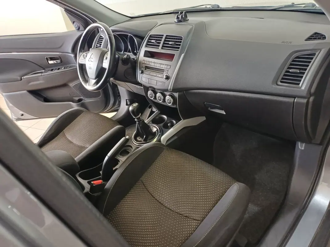Mitsubishi ASX 2013 - 12790 EUR, 131003 km - AUTO.MOTO.pt - 131003km - foto 9 de 15