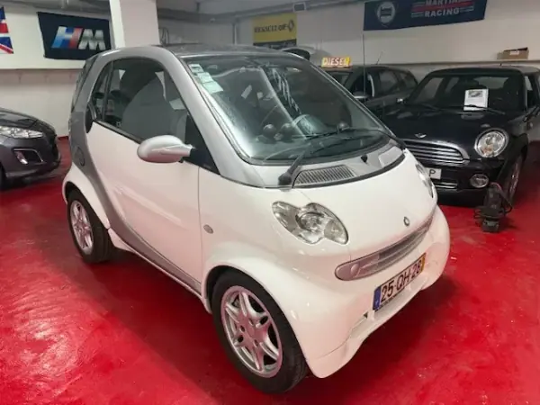 Smart Fortwo Cabrio 2004 - 4250 EUR, 122000 km - AUTO.MOTO.pt - 122000km - foto 3 de 29