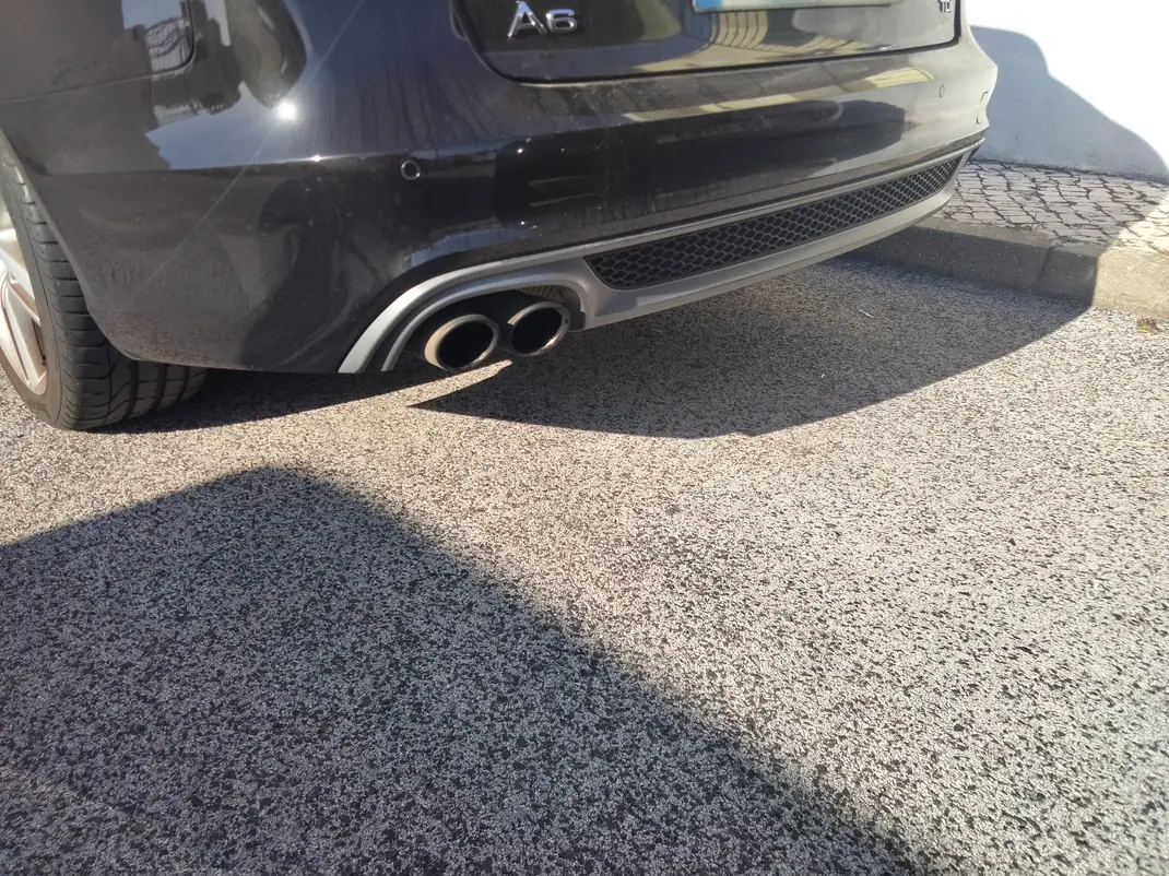 Audi A6 2013 - 11300 EUR, 242000 km - AUTO.MOTO.pt - 242000km - foto 6 de 11