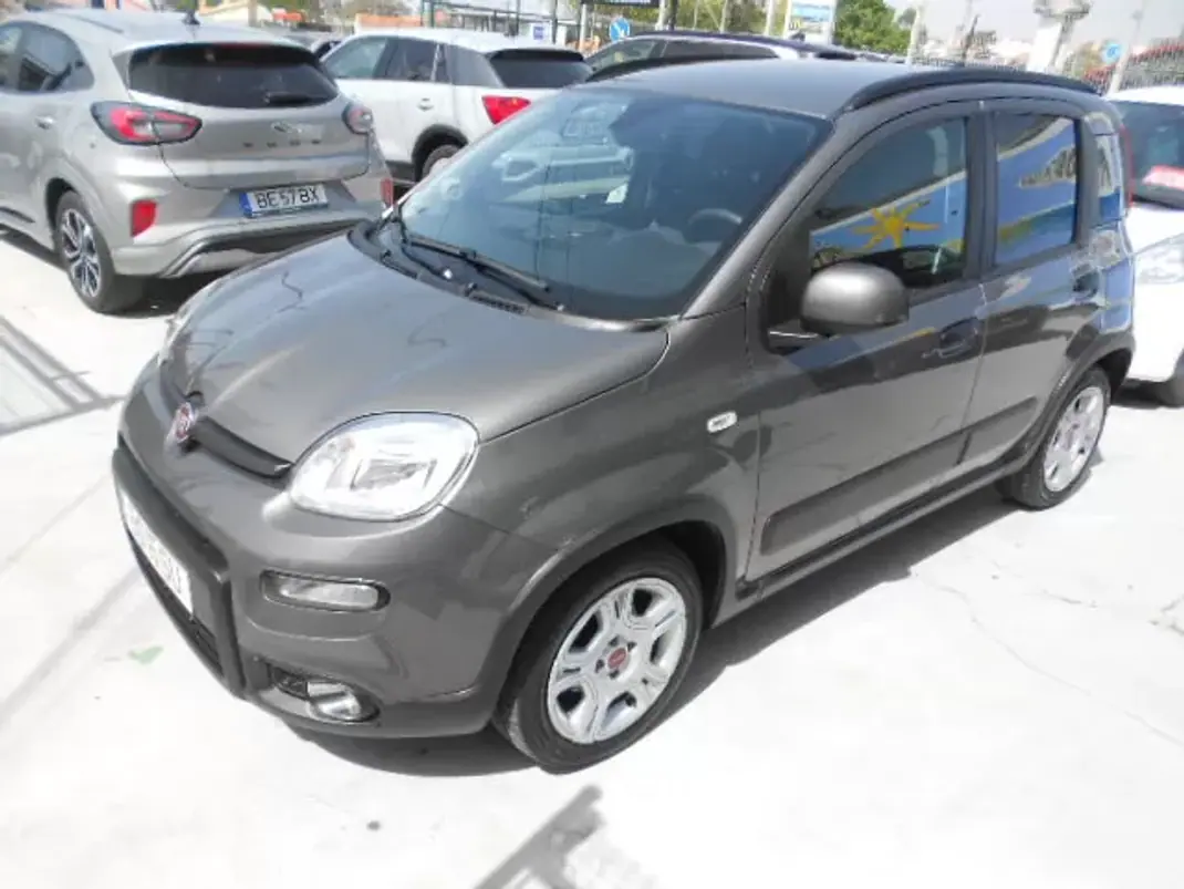Fiat Panda 2024 - 12900 EUR, 19045 km - AUTO.MOTO.pt - 19045km - foto 3 de 13