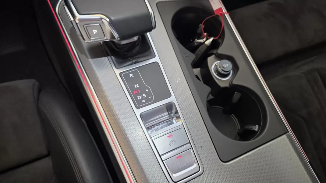 Audi A6 Avant 2019 - 37900 EUR, 139748 km - 139748km - foto 50 de 66
