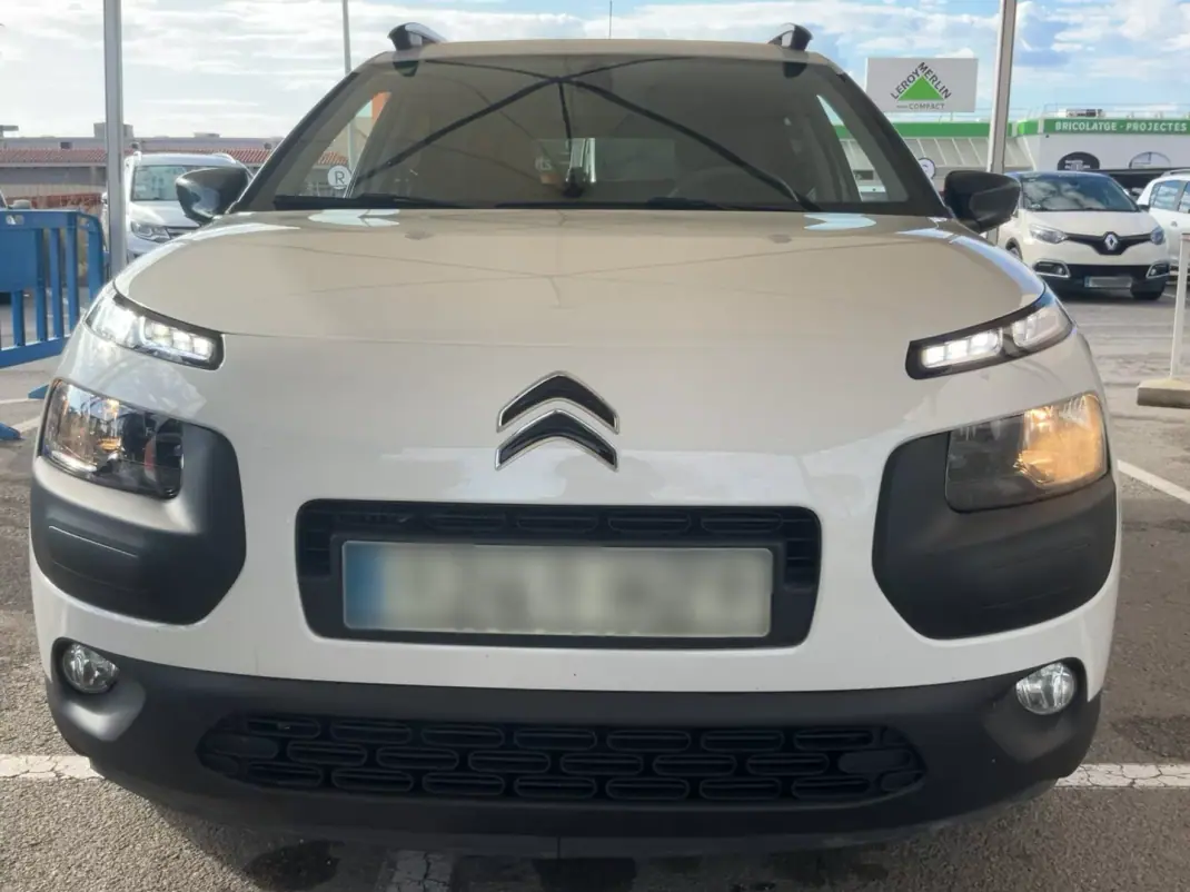 Citroën C4 Cactus 2014 - 10490 EUR, 143000 km - AUTO.MOTO.pt - 143000km - foto 3 de 5