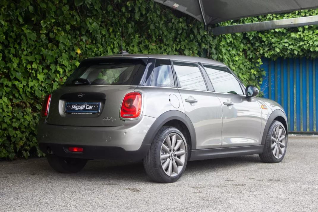 MINI Berlingo 2018 - 14500 EUR, 101200 km - 101200km - foto 8 de 17