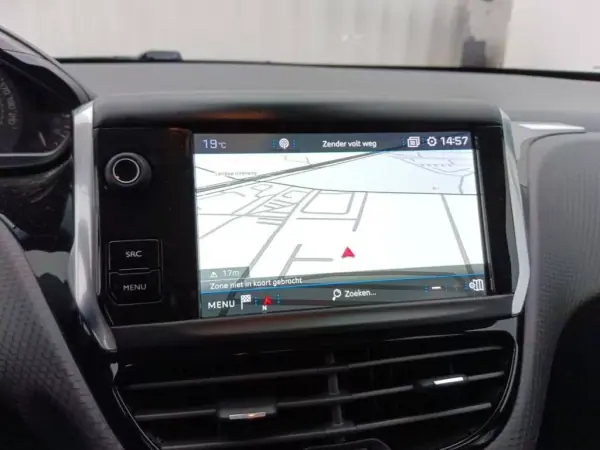 Peugeot 2008 2019 - 10950 EUR, 130085 km - AUTO.MOTO.pt - 130085km - foto 9 de 9
