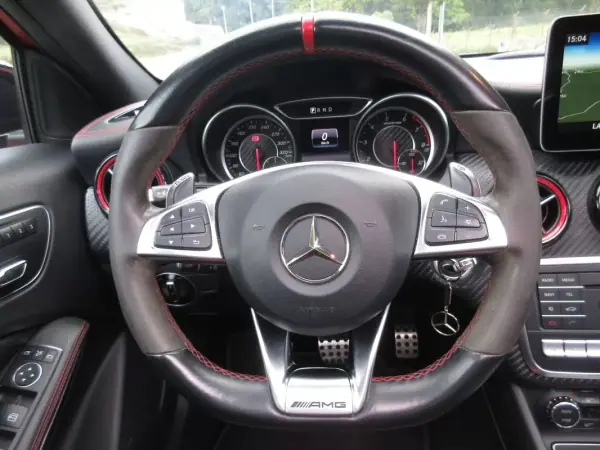 Mercedes-Benz A 45 AMG 2017 - 38990 EUR, 110000 km - AUTO.MOTO.pt - 110000km - foto 44 de 56