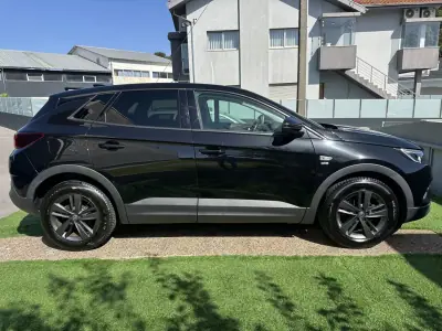 Opel Grandland X 2020 - 15900 EUR, 160000 km - 160000km - foto 18 de 55
