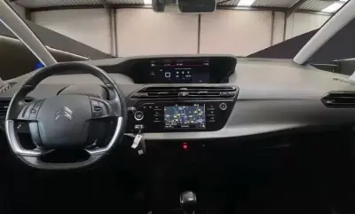 Citroën C4 Spacetourer 2022 - 12990 EUR, 103300 km - AUTO.MOTO.pt - 103300km - foto 12 de 17