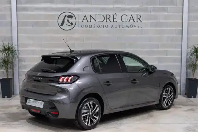 Peugeot 208 2022 - 14950 EUR, 40711 km - AUTO.MOTO.pt - 40711km - foto 6 de 47