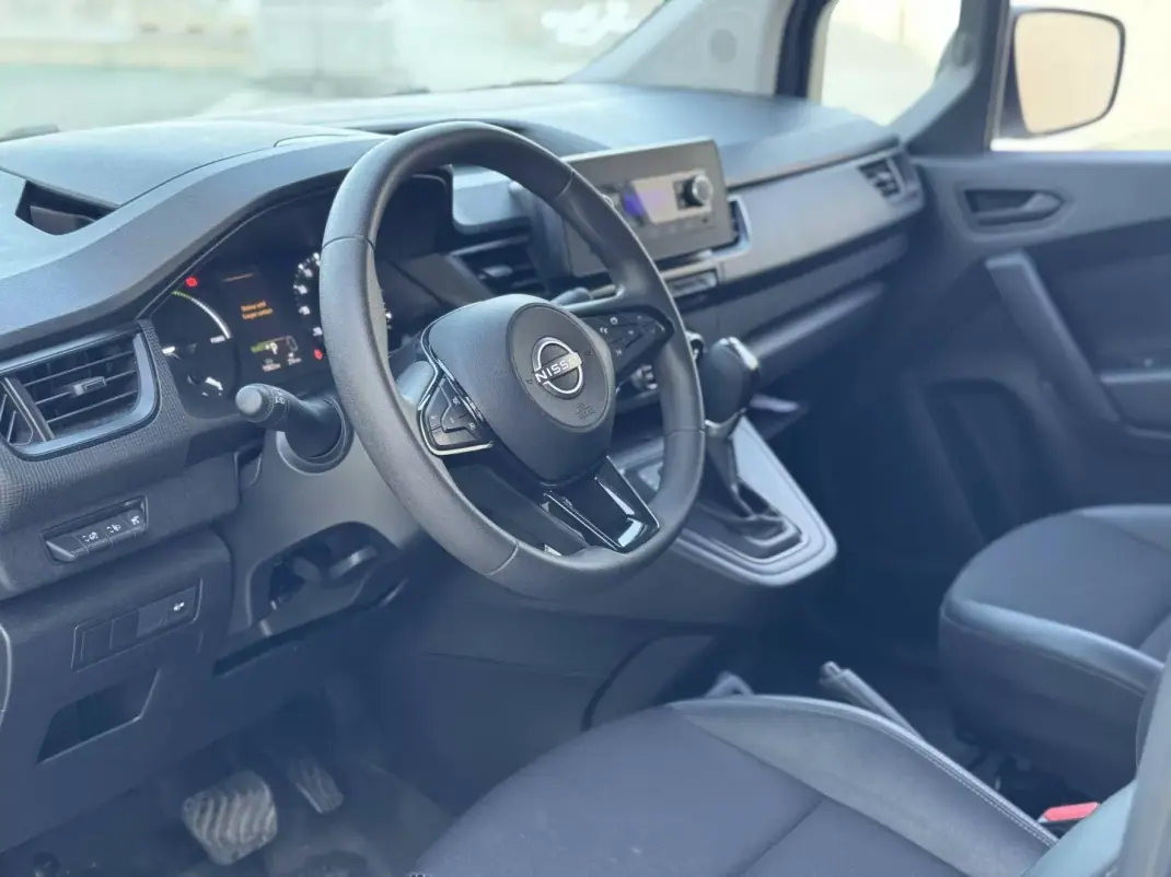 Nissan Townstar 2023 - 18990 EUR, 15900 km - AUTO.MOTO.pt - 15900km - foto 4 de 5