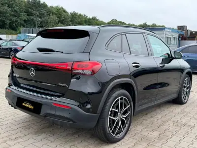 Mercedes-Benz EQA 2023 — foto 6 de 19
