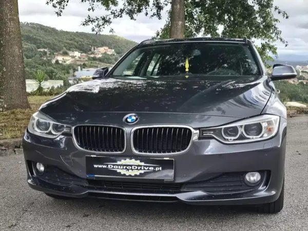 BMW 316 i Line Modern 2013 Gasolina