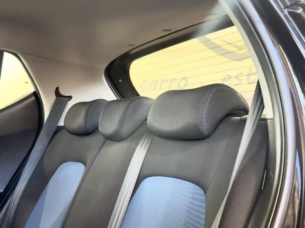 Hyundai i10 2014 - 6900 EUR, 171710 km - 171710km - foto 12 de 20