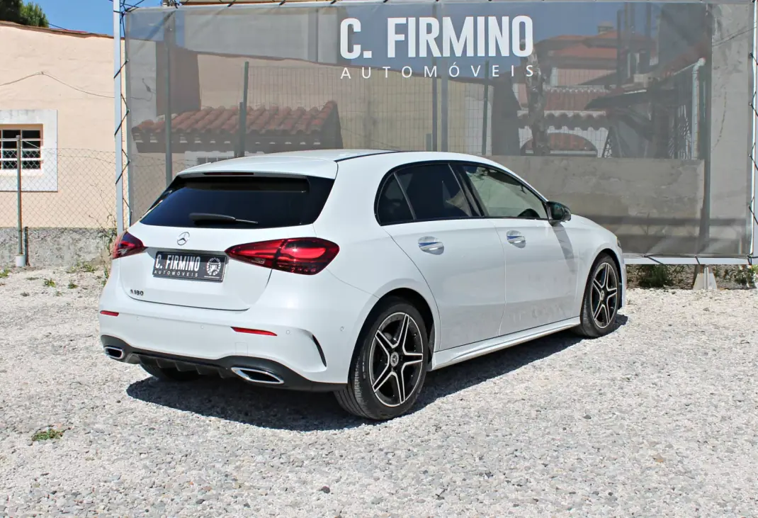 Mercedes-Benz A 180 2023 - 30990 EUR, 60412 km - AUTO.MOTO.pt - 60412km - foto 7 de 31