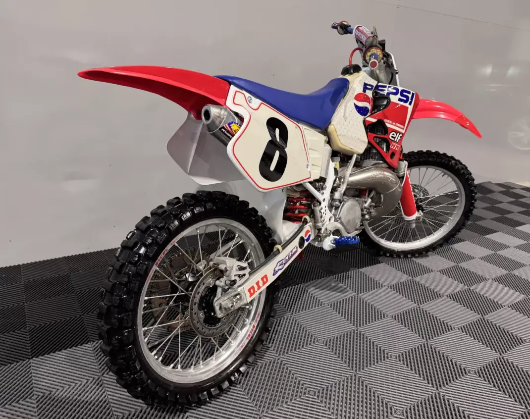 Honda CR 125R 1993 - 6500 EUR, 1 km - 1km - foto 23 de 27