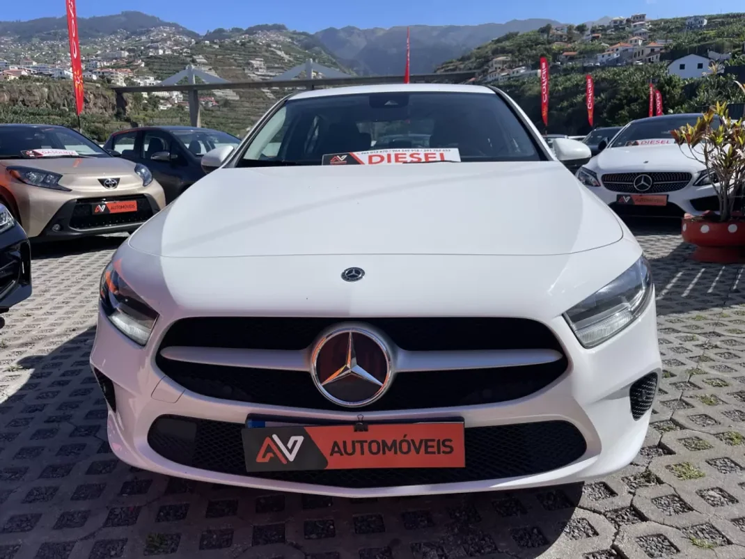 Mercedes-Benz A 180 2018 - 20950 EUR, 168400 km - AUTO.MOTO.pt - 168400km - foto 2 de 12