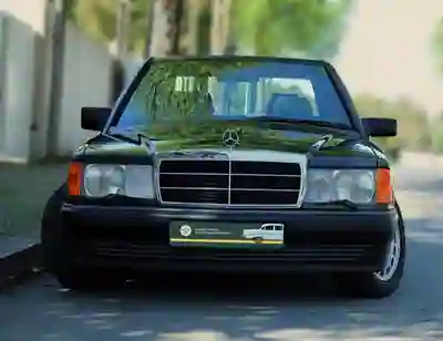 Mercedes-Benz 190 E 1989 - 16900 EUR, 200000 km - foto 2 de 15