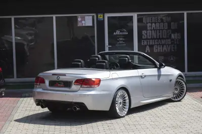 BMW 320 2009 - 15900 EUR, 260000 km - AUTO.MOTO.pt - 260000km - foto 26 de 31