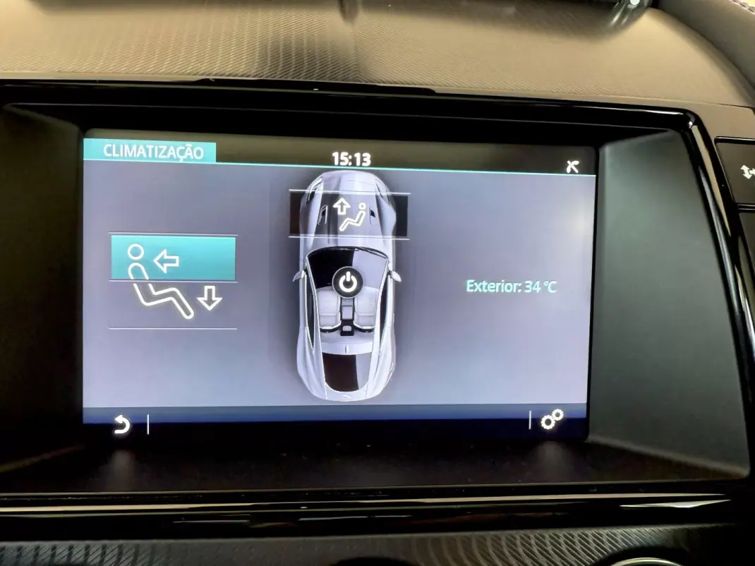 Jaguar F-Type 2018 - 46000 EUR, 64300 km - AUTO.MOTO.pt - 64300km - foto 132 de 135