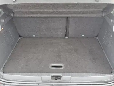 Renault Captur 2016 - 11450 EUR, 165268 km - AUTO.MOTO.pt - 165268km - foto 41 de 41