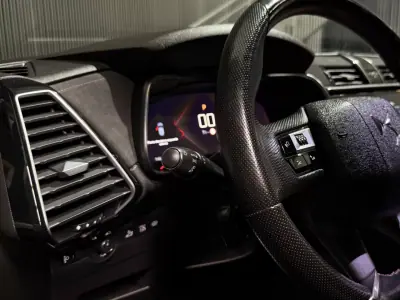 DS DS7 Crossback 2019 - 23500 EUR, 147000 km - AUTO.MOTO.pt - 147000km - foto 10 de 30