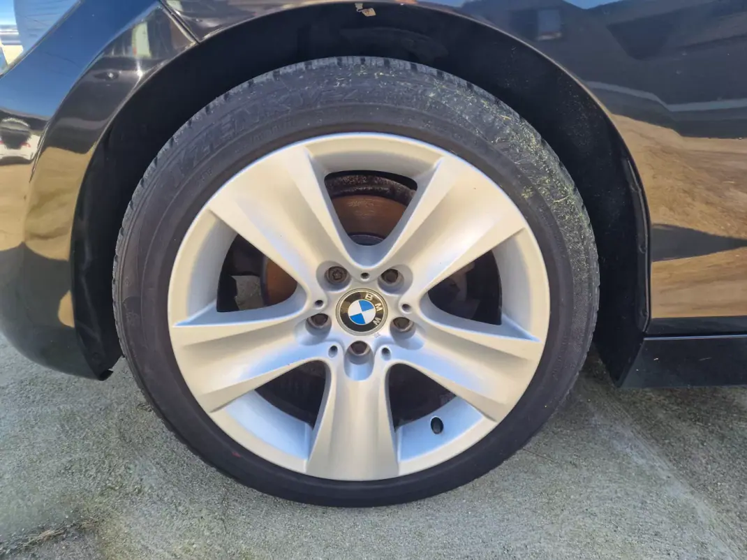 BMW 118 2013 - 14990 EUR, 153210 km - AUTO.MOTO.pt - 153210km - foto 5 de 24