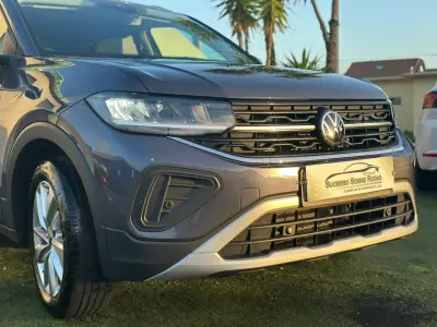 Volkswagen T-Cross 2024 - 23490 EUR, 48540 km - AUTO.MOTO.pt - 48540km - foto 7 de 17