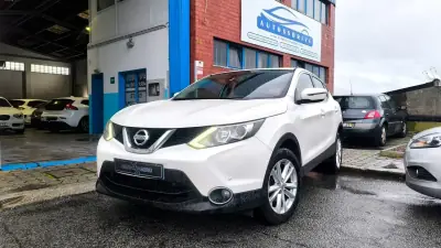 Nissan Qashqai 2015 - 11500 EUR, 190000 km - AUTO.MOTO.pt - 190000km - foto 15 de 21