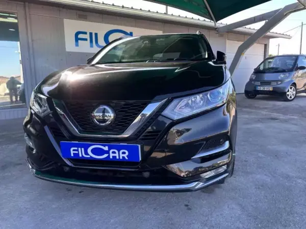 Nissan Qashqai 2018 - 19500 EUR, 84967 km - AUTO.MOTO.pt - 84967km - foto 2 de 18