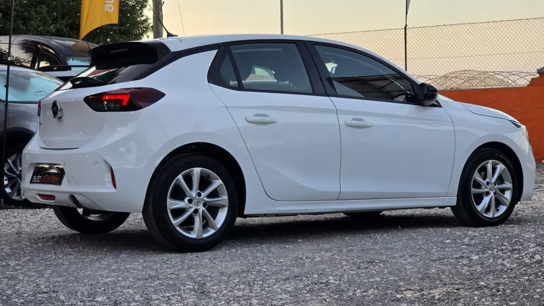 Opel Corsa 2022 - 13750 EUR, 44724 km - AUTO.MOTO.pt - 44724km - foto 5 de 19