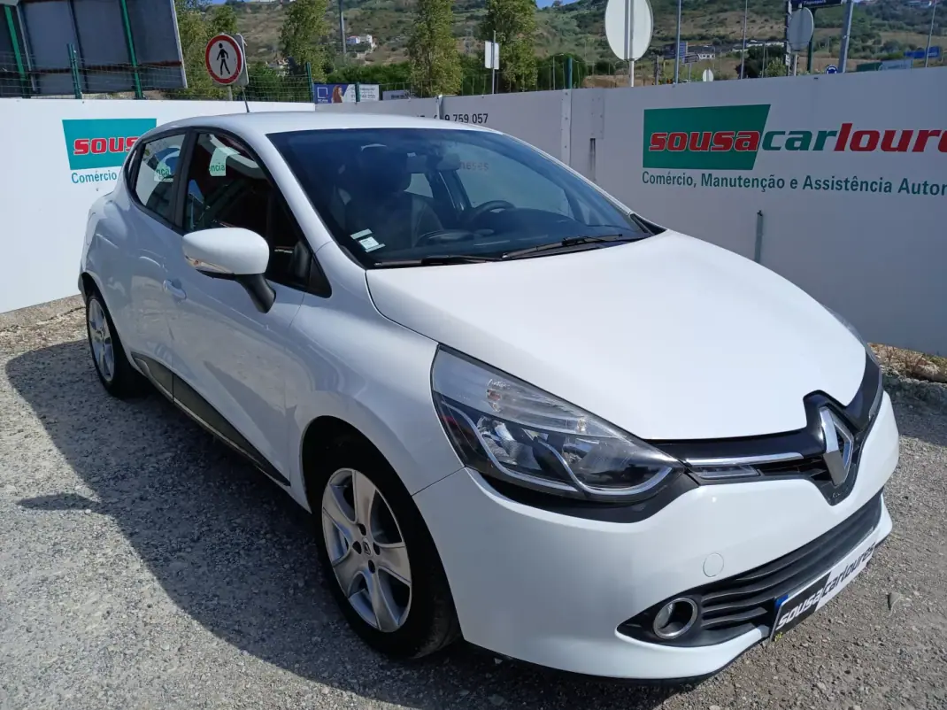Renault Clio 2015 - 7750 EUR, 171706 km - 171706km - foto 6 de 26
