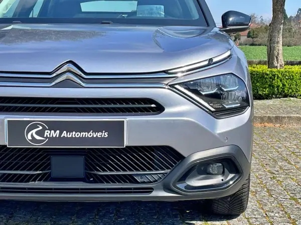 Citroën C4 2022 - 15900 EUR, 89000 km - AUTO.MOTO.pt - 89000km - foto 11 de 32